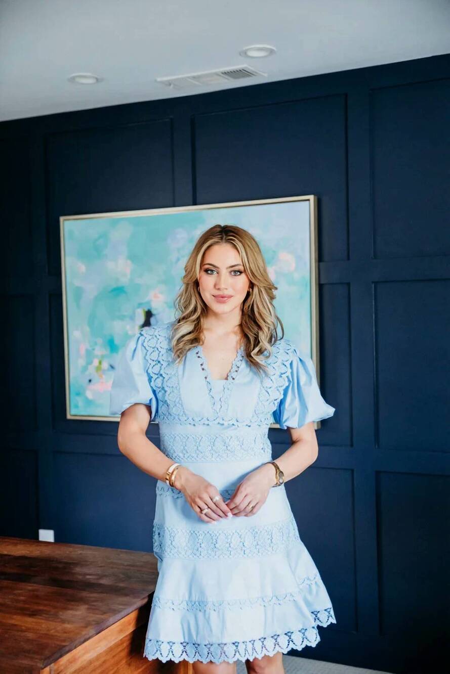 NEW KARLIE women's solid lace trim puff sleeve dress in blue